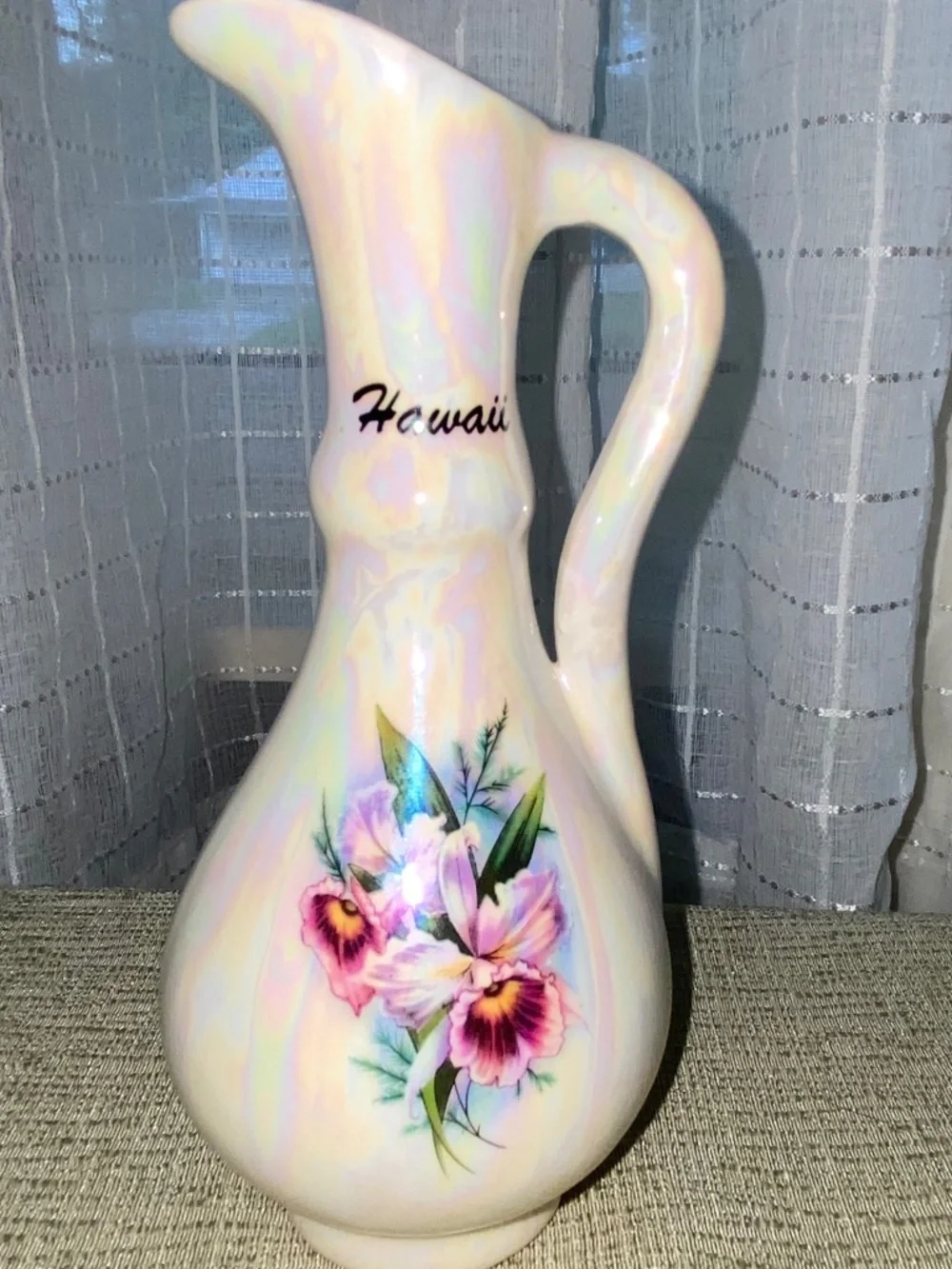 1960’’s Ceramic souvenir pitcher/vase from Hawaii.